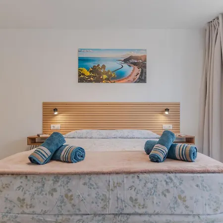 Luxury Quasar Sea View In Olimpia Daire