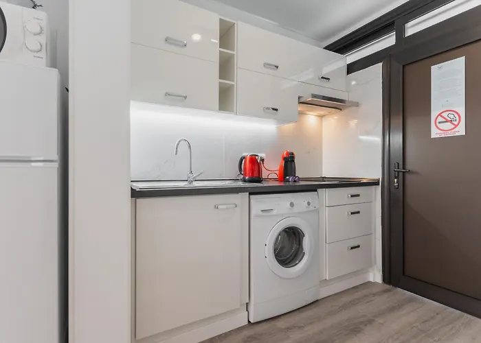 Apartment Luxury Quasar Sea View In Olimpia